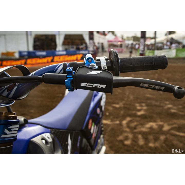 Commande d'embrayage universelle SCAR bleu/noir | MX-Quad